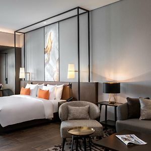 Deluxe Zimmer mit Kingsize-Bett